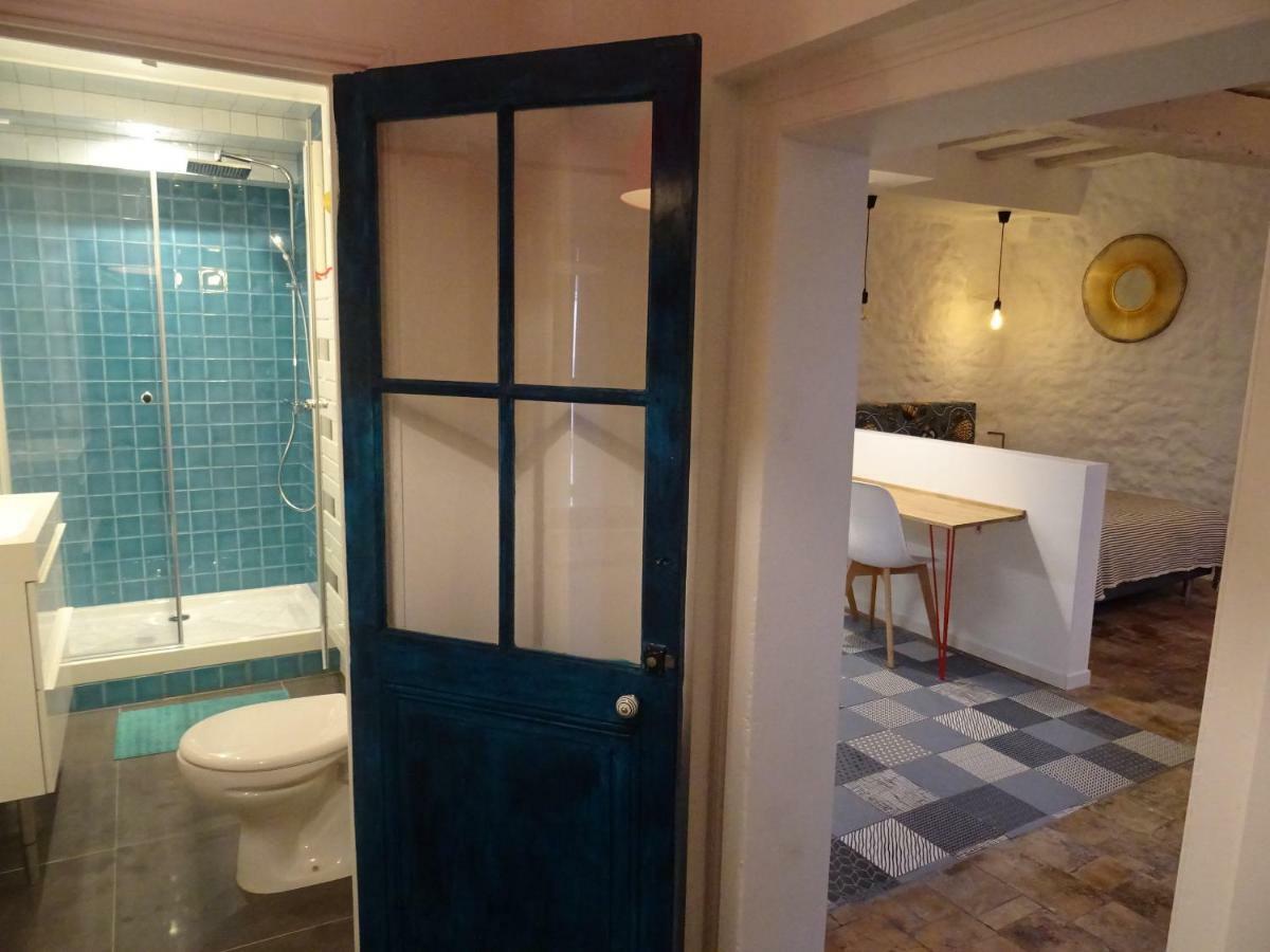 Appartement Spacieux Avec Une Vue Sur Tours Bagian luar foto