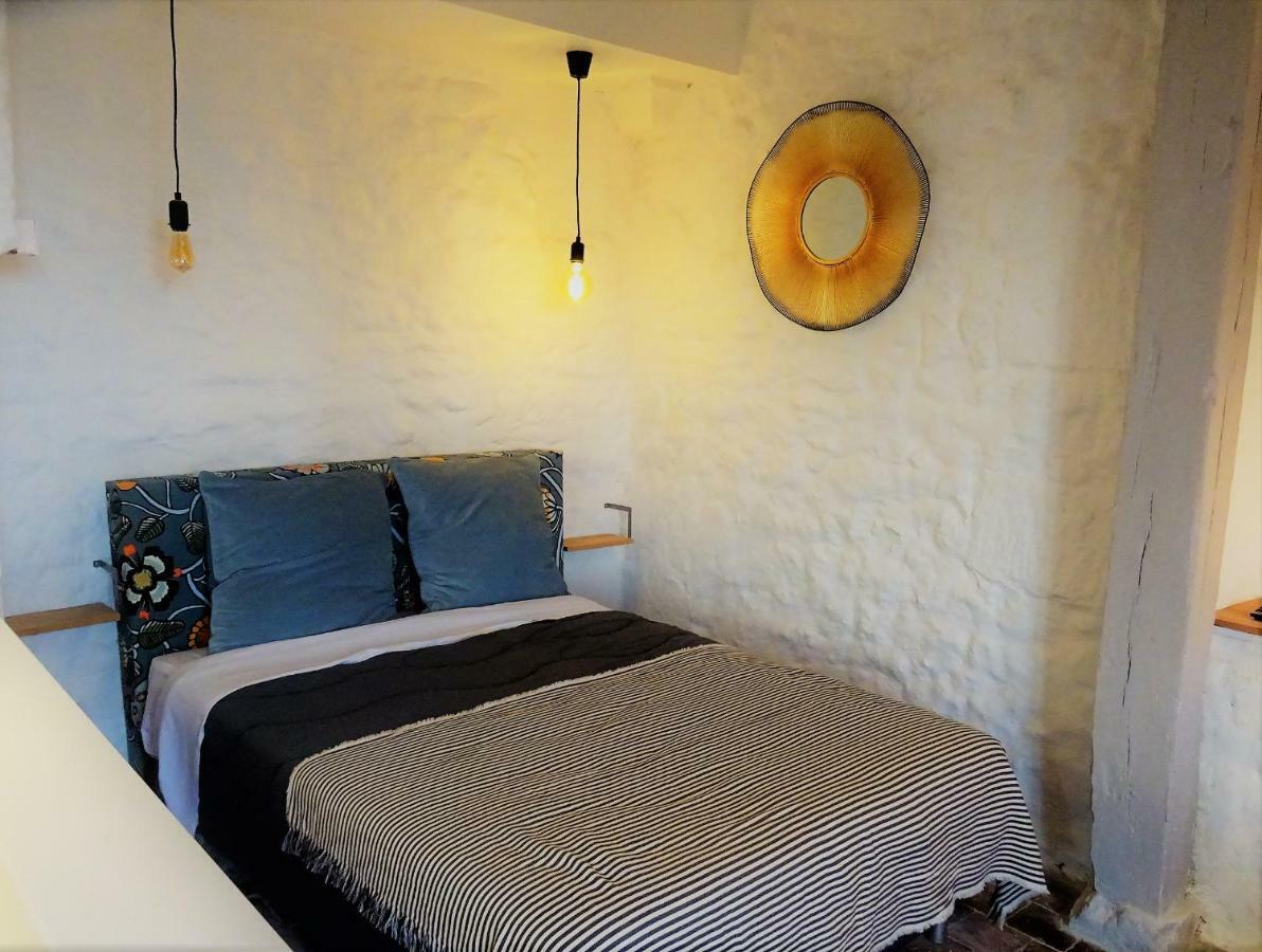 Appartement Spacieux Avec Une Vue Sur Tours Bagian luar foto