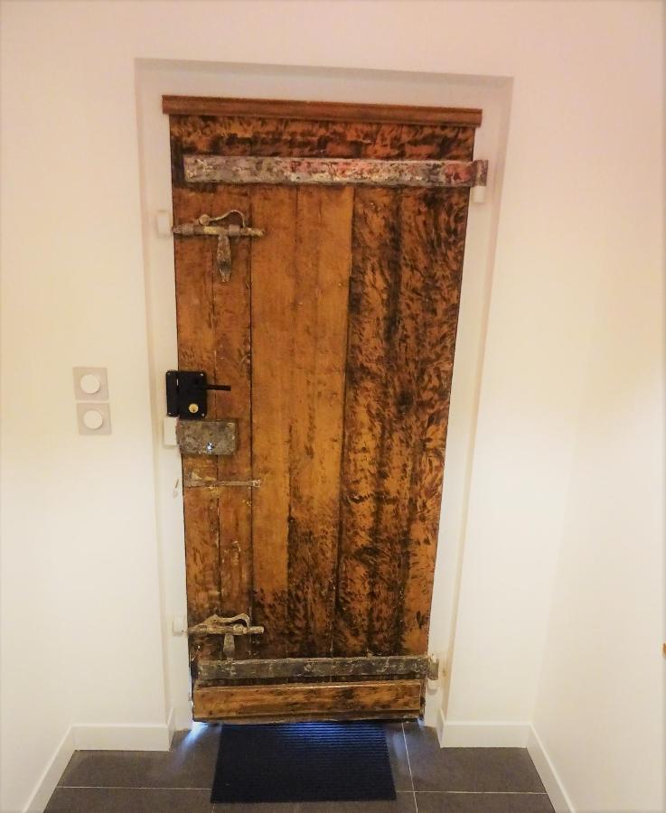 Appartement Spacieux Avec Une Vue Sur Tours Bagian luar foto